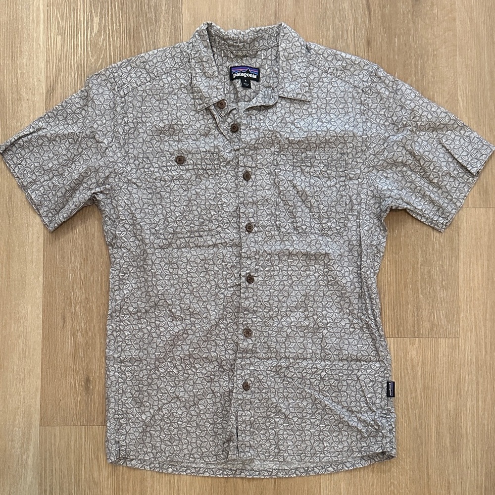 Patagonia button down short sleeve
